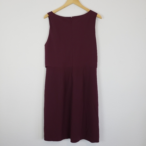 Ann taylor burgundy plunge neckline dress - Picture 5 of 7